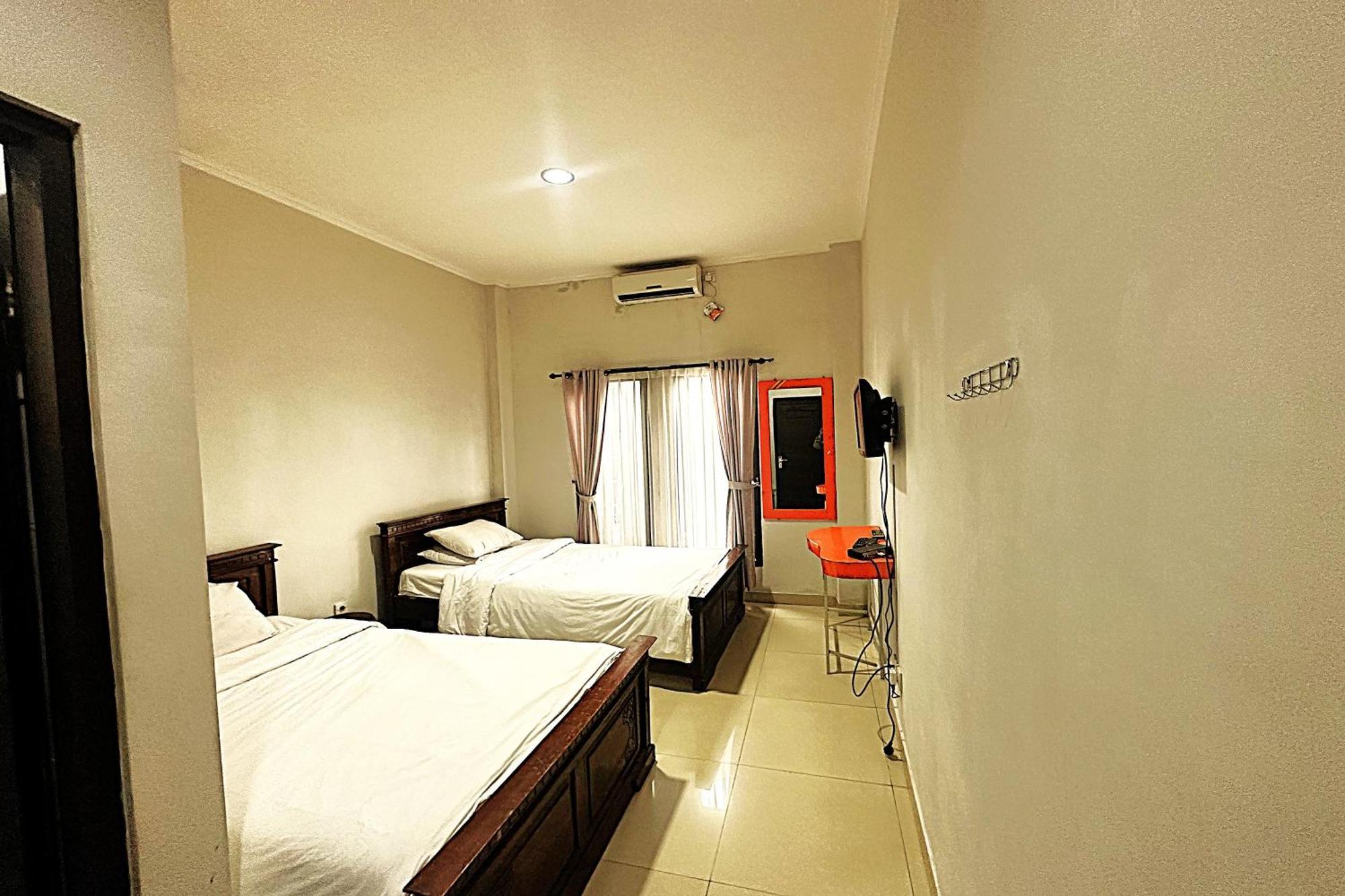 Hotel Warta Dua Denpasar Exterior foto
